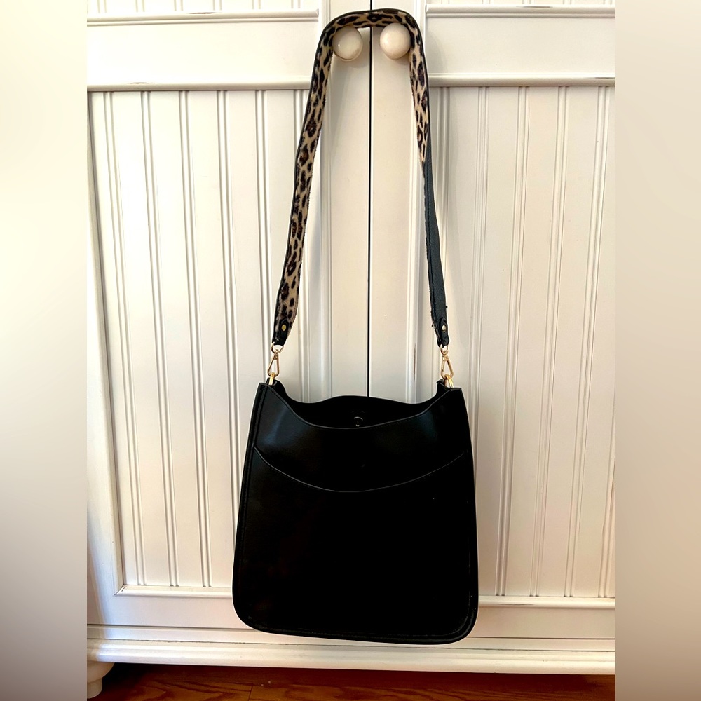Black Vegan Leather Bag with Front Pocket